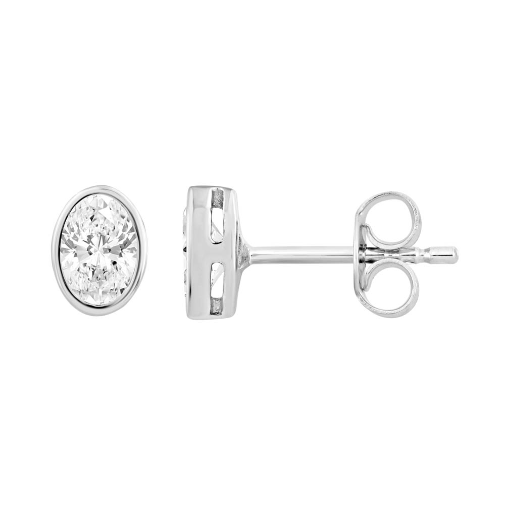 Oval Solaria Bezel Stud