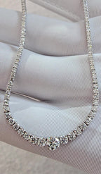 The Graduata Drop Diamond Necklace
