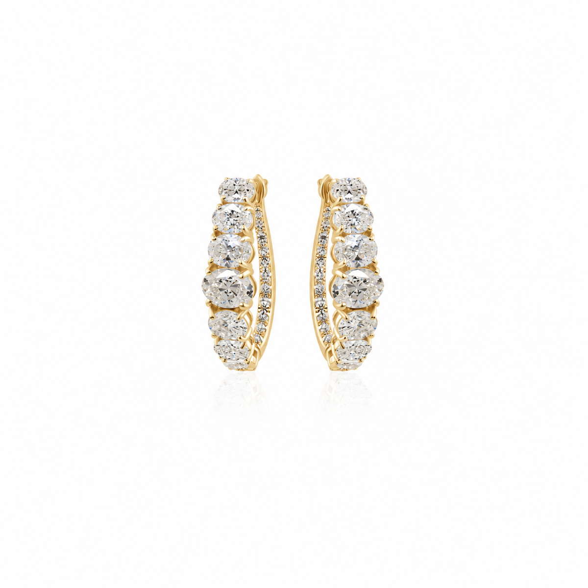 Graduated Diamond Hoops by STUDIOHERSBY in 18K yellow gold with natural diamonds